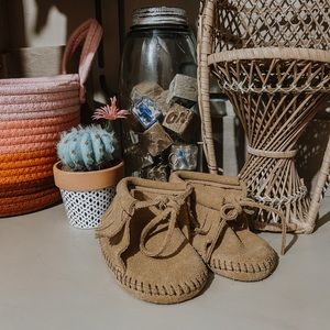 Minnetonka baby moccasins